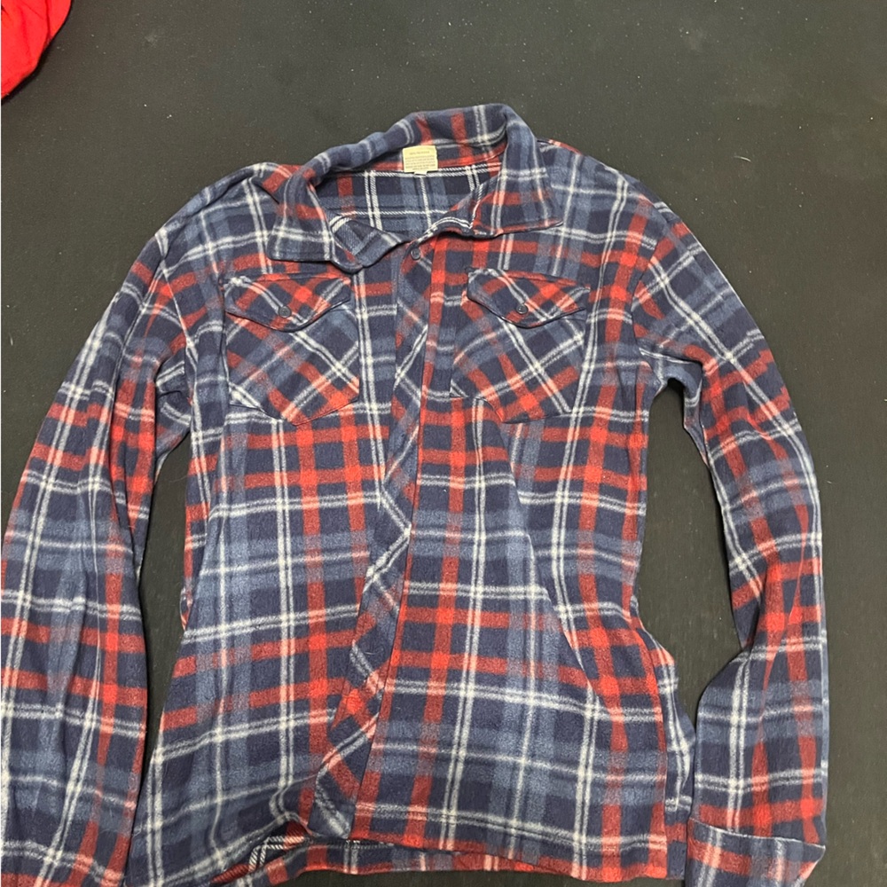 Men's Casual Plaid Button-Down Shirt in Red and Blue